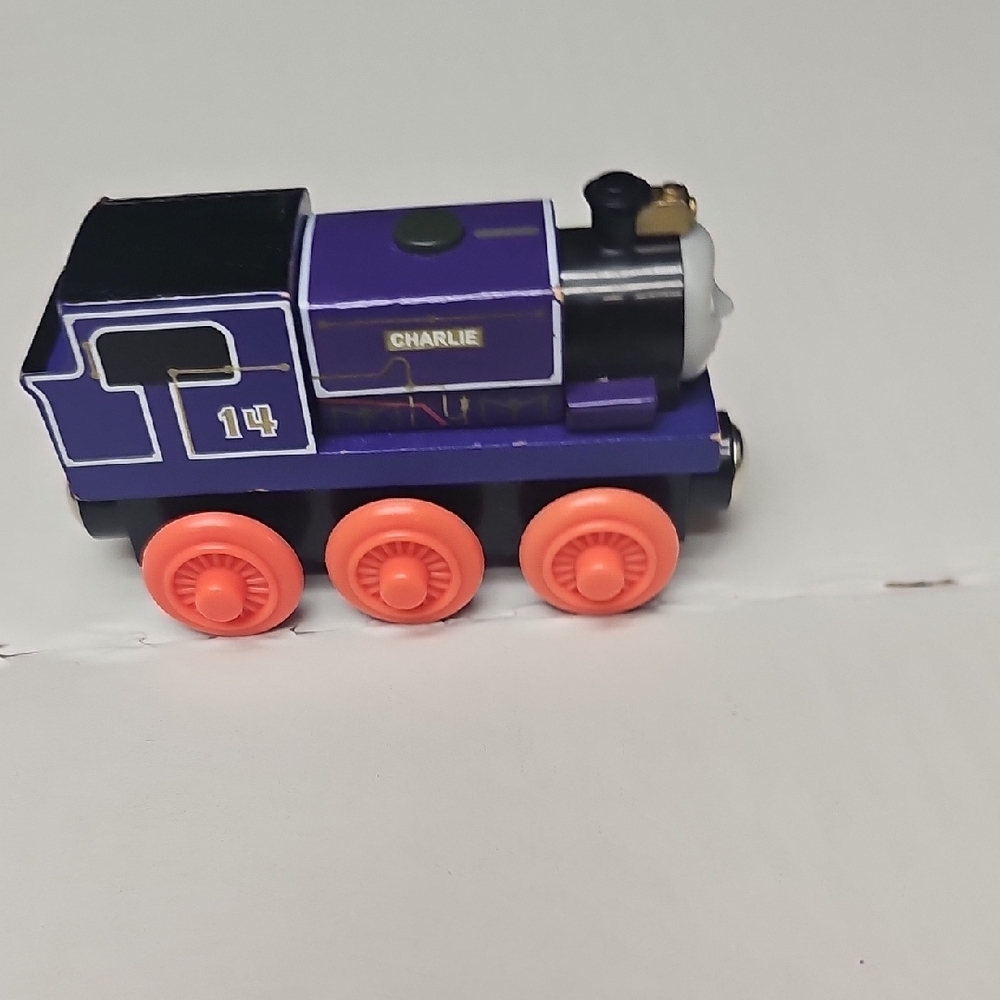 Thomas & Friends Charlie - Picture 4 of 5